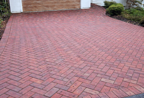 After brick driveway cleaning results in Milton Keynes