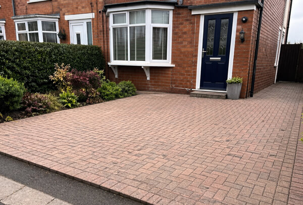 Driveway in Northampton after cleaning, with a brighter smarter finish