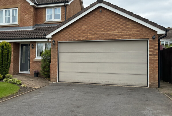 Garage door in Luton before a colour change