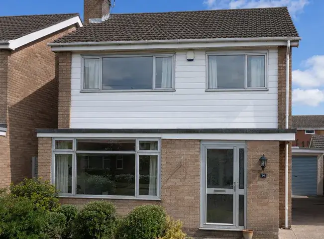 Aluminium and composite window frames before painting advice
