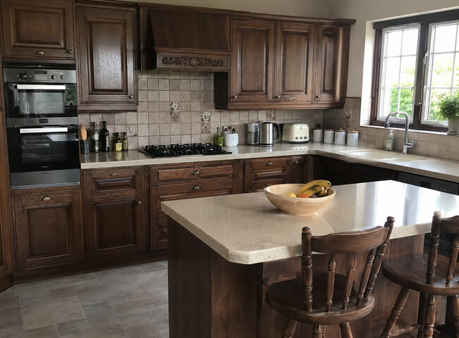 Kitchen cabinets before quote assessment in Hemel Hempstead