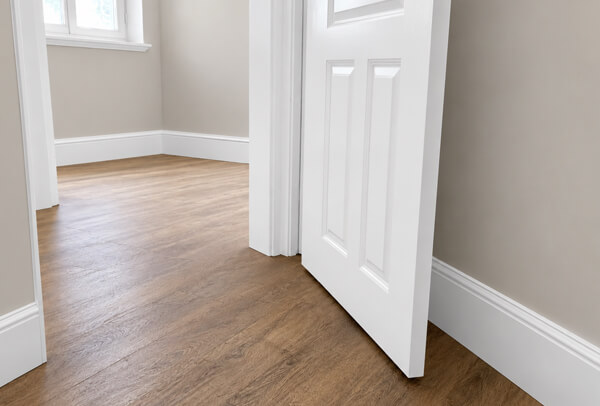 Internal trim in Hemel Hempstead after painting with neat skirting boards and frames