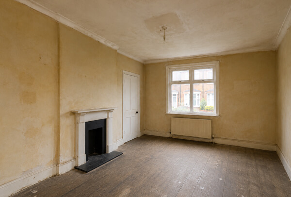 High Wycombe room before full decorating with tired walls ceiling and trims