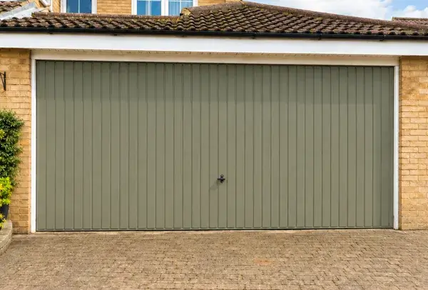The same garage door after being freshly repainted