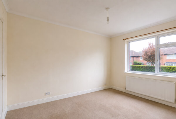 Plain High Wycombe wall before wallpapering with a flat undecorated finish