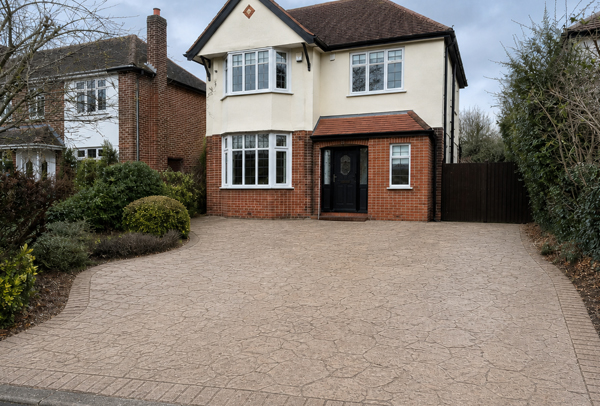 Driveway in Luton after cleaning with the area cleared and surface washed