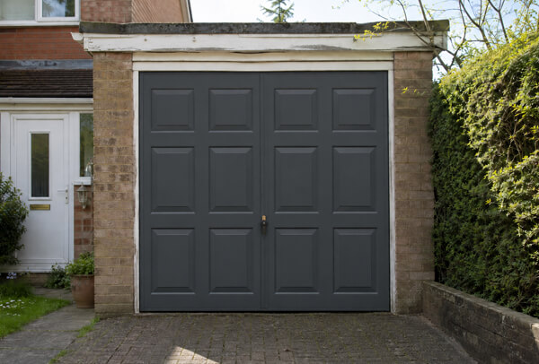Garage door in Oxford after painting, with a cleaner and smarter colour