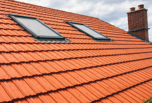 Roof cleaning before results in Milton Keynes