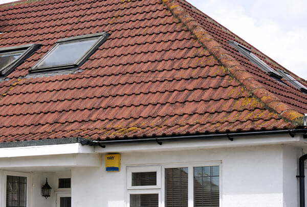 Roof cleaning transformation before results in Milton Keynes