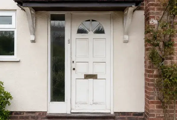 Front door before cleaning and preparation